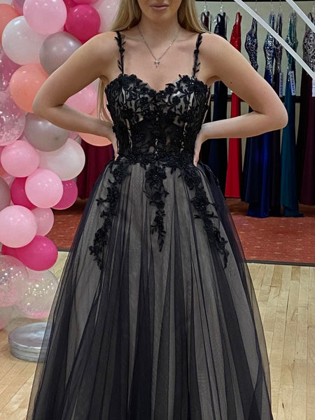 A Line Sweetheart Neck Black Lace Long Prom Dresses, Black Lace Formal Dresses, Black Evening Dresses SP3348