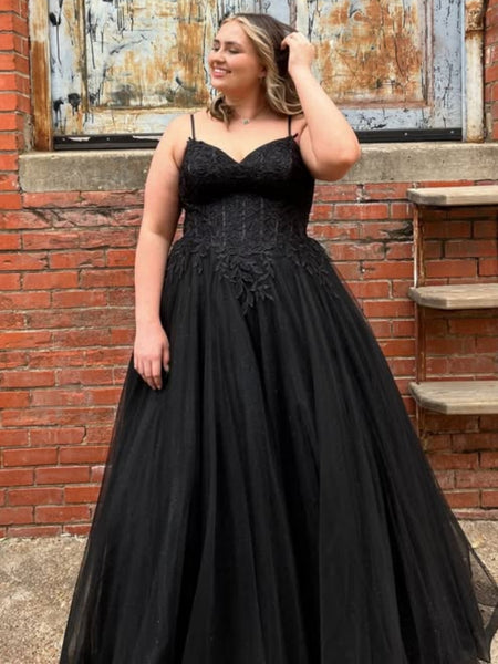 A Line V Neck Black Lace Long Prom Dresses, Black Lace Formal Graduation Evening Dresses SP3111