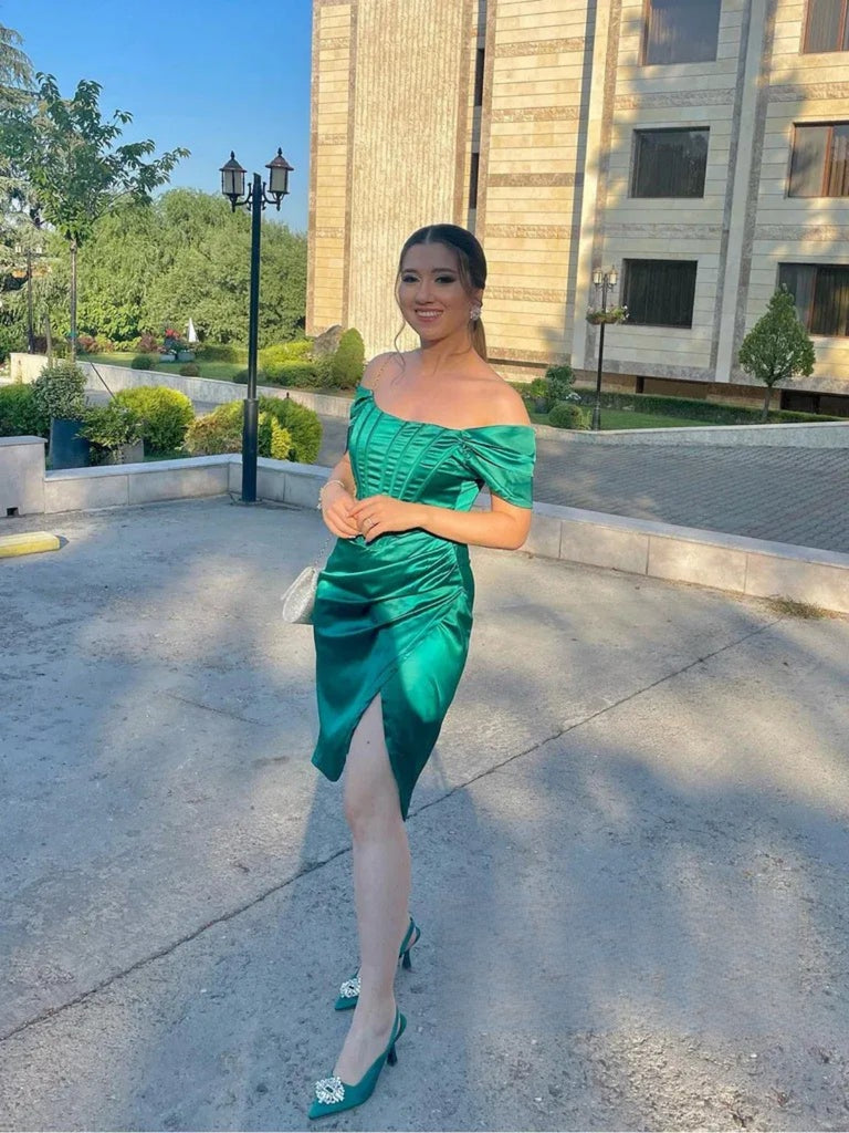 Off Shoulder Green Satin Short Prom Dresses, Mermaid Green Homecoming Shiny Party Off Shoulder Green Satin Short Prom Dresses, Mermaid Green Homecoming Shiny Party