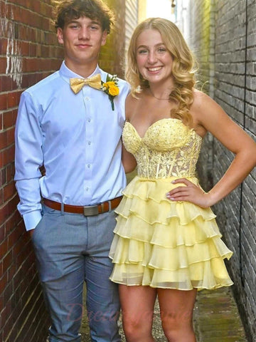 Strapless Sweetheart Neck Layered Yellow Lace Short Prom Dresses, Yellow Lace Homecoming Dresses, Yellow Formal Graduation Evening Dresses SP3245