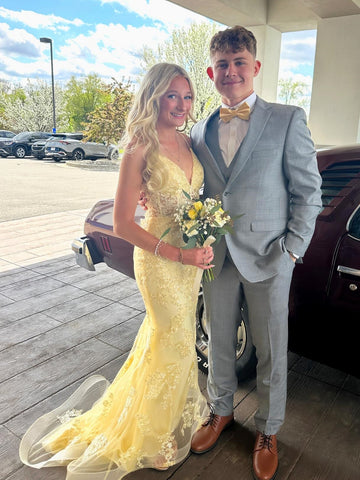 V Neck Mermaid Yellow Lace Long Prom Dresses, Yellow Lace Formal Dresses, Mermaid Yellow Evening Dresses SP3217