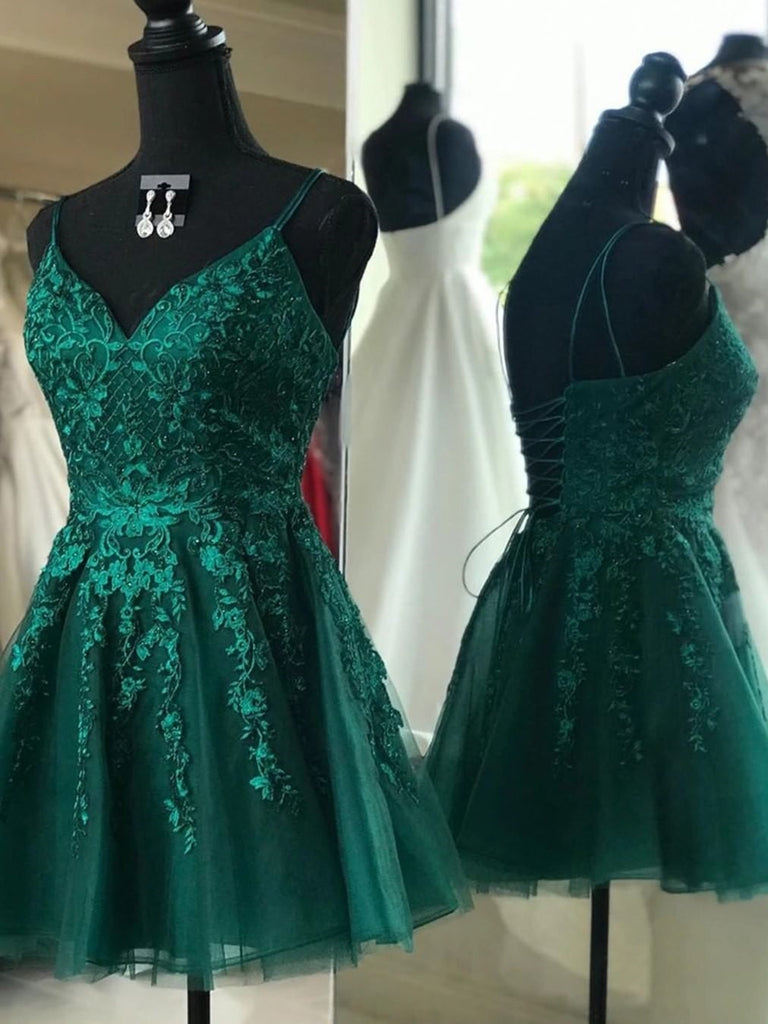 V Neck Emerald Green Lace Appliques Short Prom Dresses, Emerald Green Lace Homecoming Dresses, Emerald Green Formal Graduation Evening Dresses